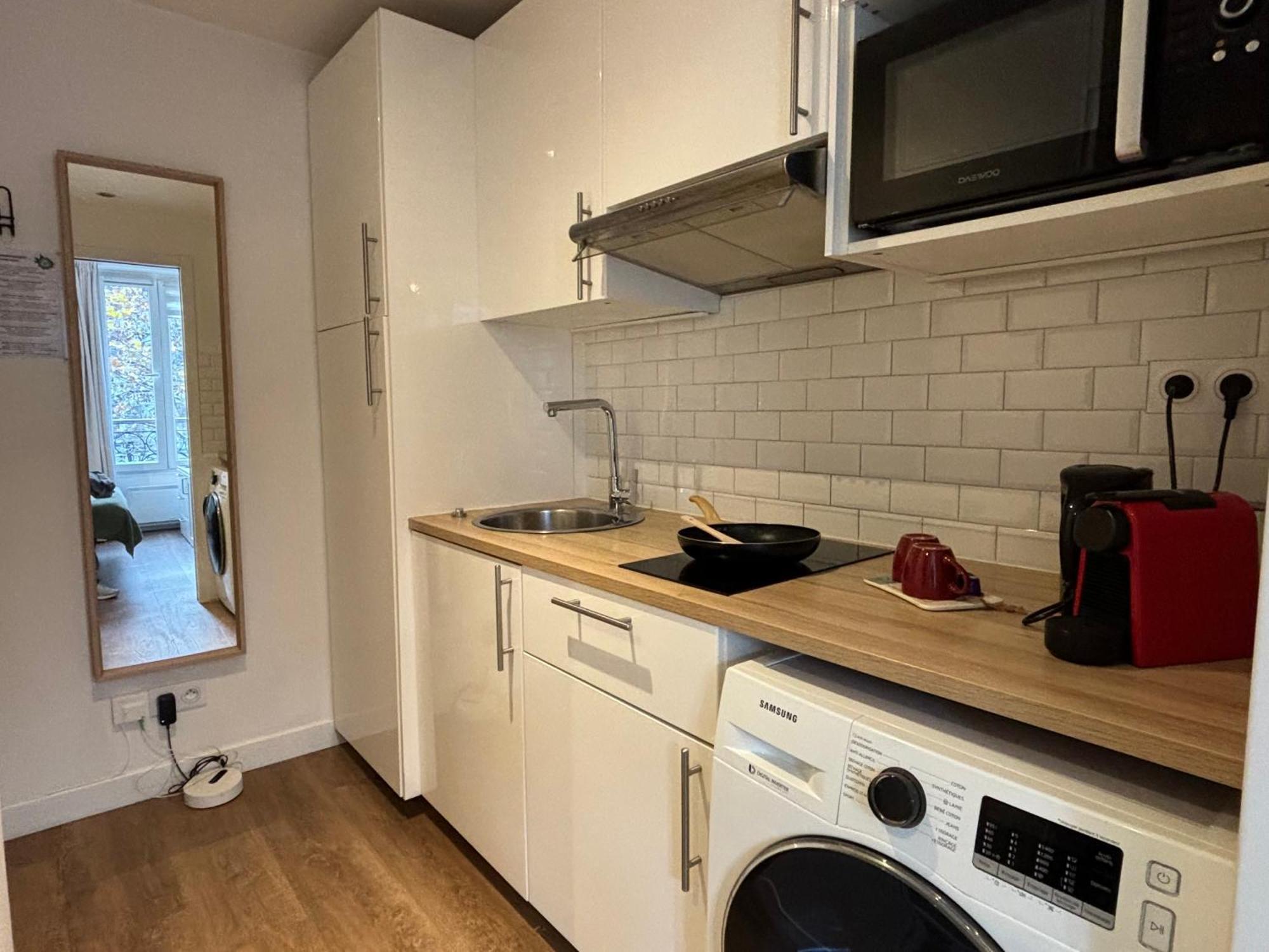 Clichy Studio Getaway - C70 Parijs Buitenkant foto